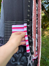 Load image into Gallery viewer, Bubblegum gothic princess - XS-2XL multisize pants