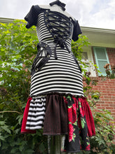 Load image into Gallery viewer, Medium sexiispider dress
