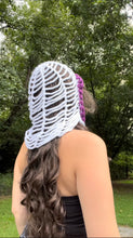 Load image into Gallery viewer, Spiderweb hood
