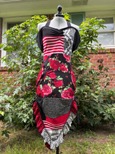Load image into Gallery viewer, Large sexiispider dress
