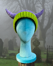 Load image into Gallery viewer, horny beanie * 21-22”
