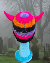 Load image into Gallery viewer, horny beanie * 20-21”
