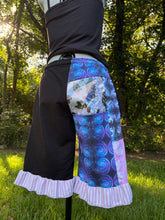 Load image into Gallery viewer, Medium shorts *elastic waistband*
