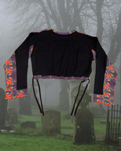 Load image into Gallery viewer, Medium Scream cropped long sleeve
