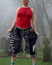 Load image into Gallery viewer, Small-XL capris
