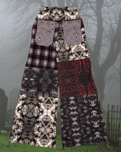 Load image into Gallery viewer, Small bone cargos
