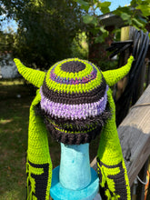 Load image into Gallery viewer, ¿ demon bunny beanie ?
