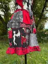 Load image into Gallery viewer, XS-2XL shorts ~ adjustable waistband
