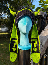 Load image into Gallery viewer, ¿ demon bunny beanie ?
