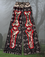 Load image into Gallery viewer, Small bone cargos
