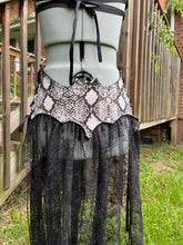 Load image into Gallery viewer, Medium bat skirt
