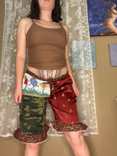 Load image into Gallery viewer, Best fits XS-Med: Shorts
