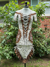 Load image into Gallery viewer, Small sexiispider dress
